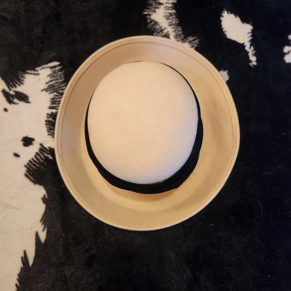 Importina Vintage Bollman 100% Wool Felt Bowler Hat Cream with Black‎ Ribbon - Picture 2 of 8